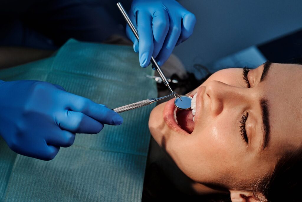SolSmile Lounge | How Regular Dental Cleanings Improve Your Overall Health – Visit SolSmile Lounge Today SolSmile Lounge | How Regular Dental Cleanings Improve Your Overall Health – Visit SolSmile Lounge Today
