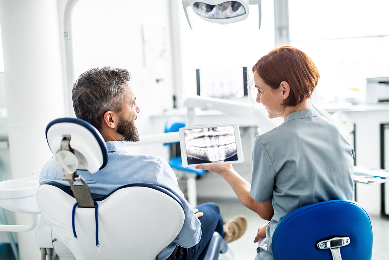 SolSmile Lounge | Dental Implants: The Best Way to Restore Your Smile in New Tampa